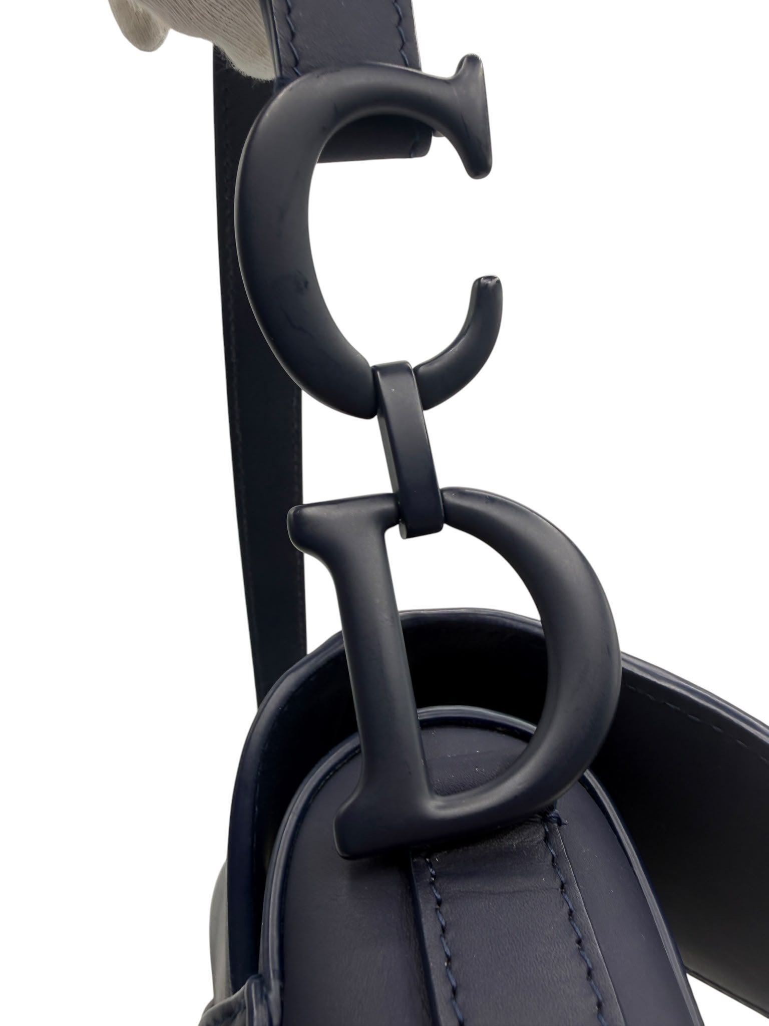 Saddle