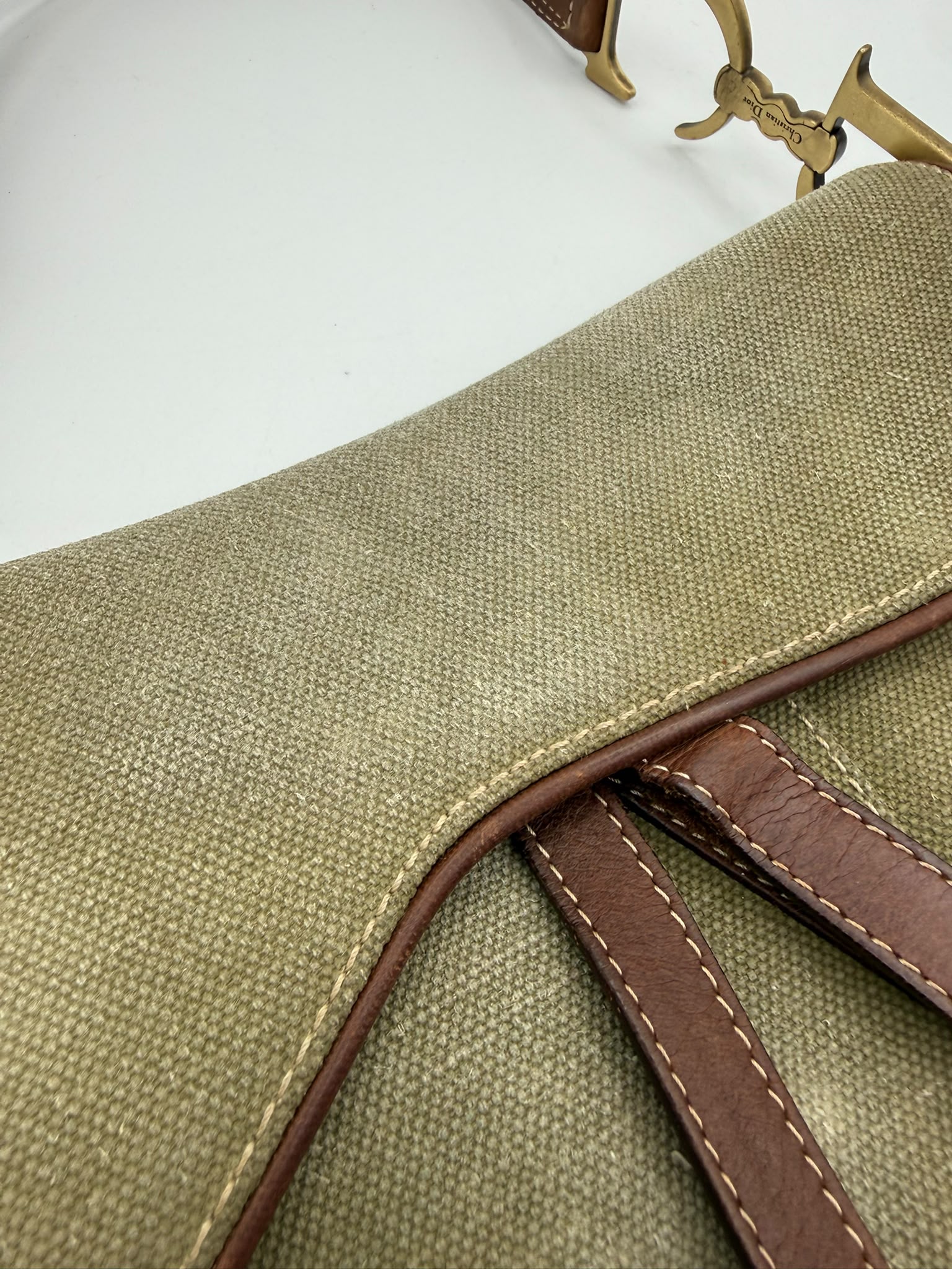 Saddle Vintage