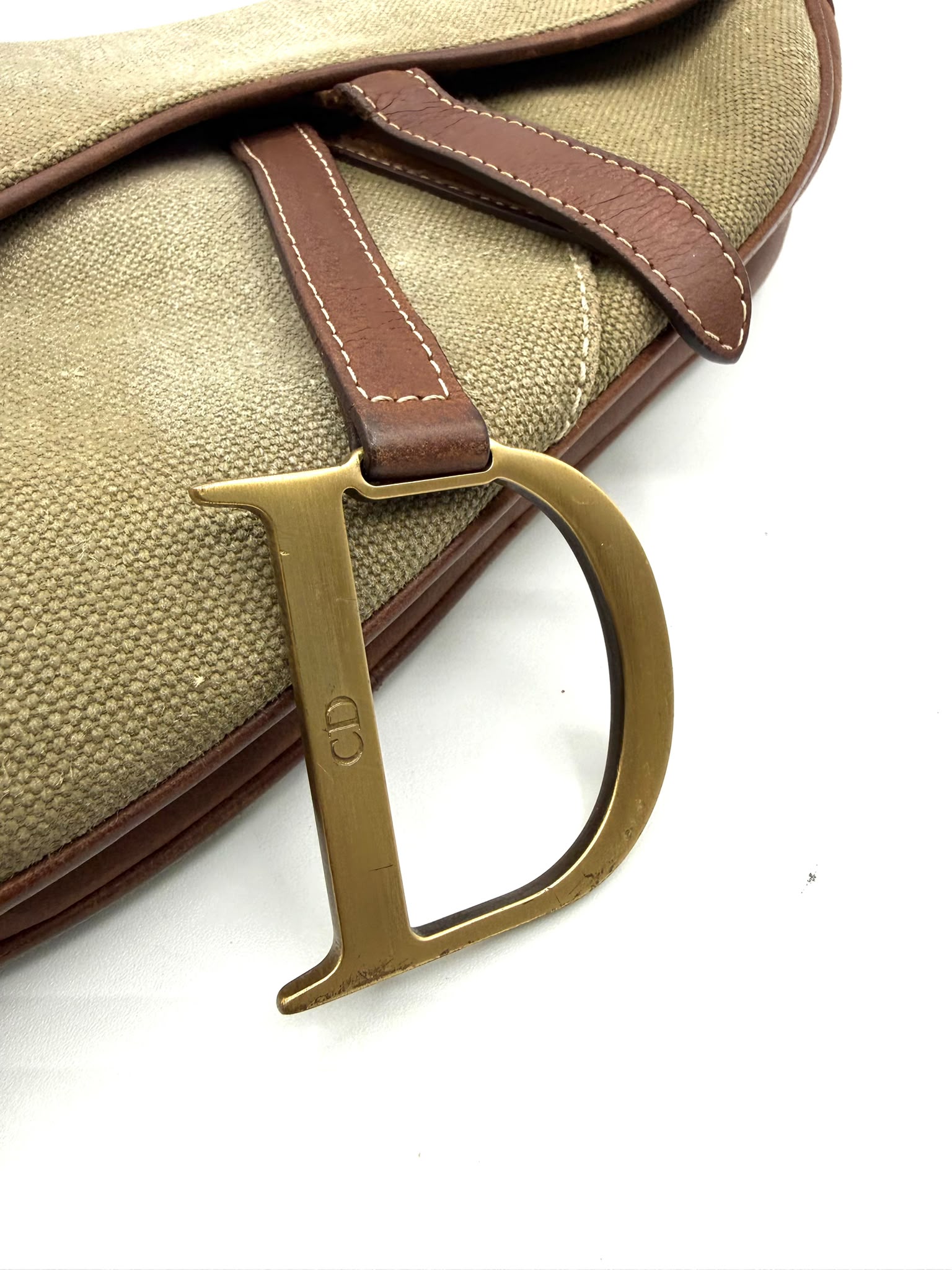 Saddle Vintage