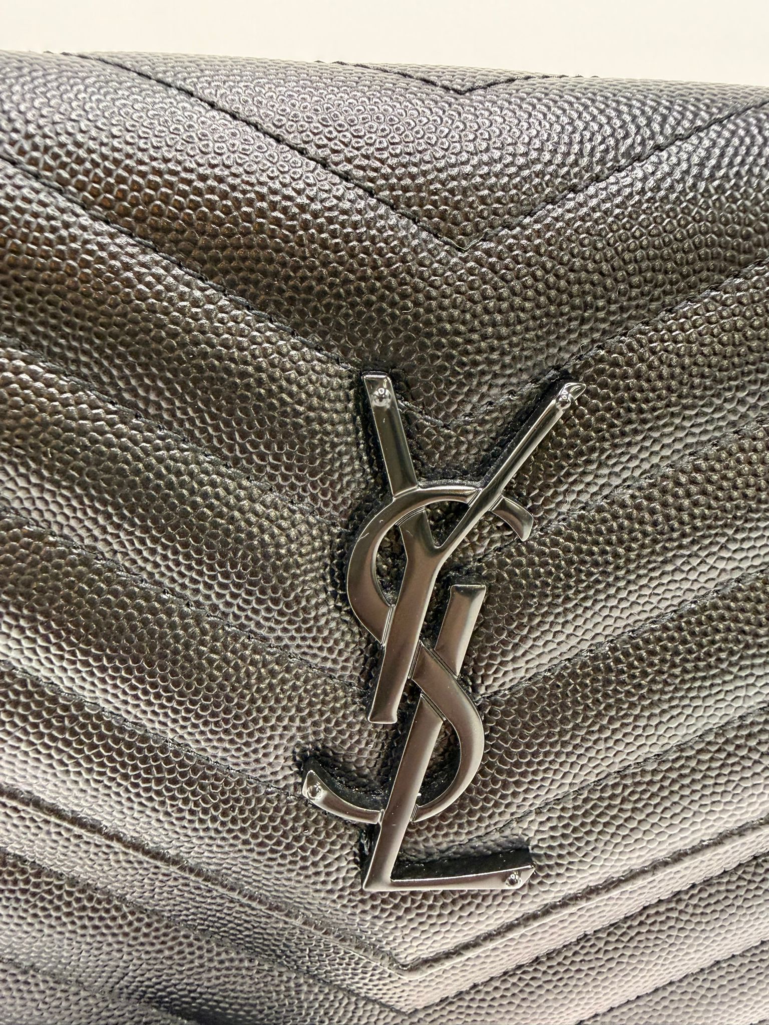 Saint Laurent Cassandra