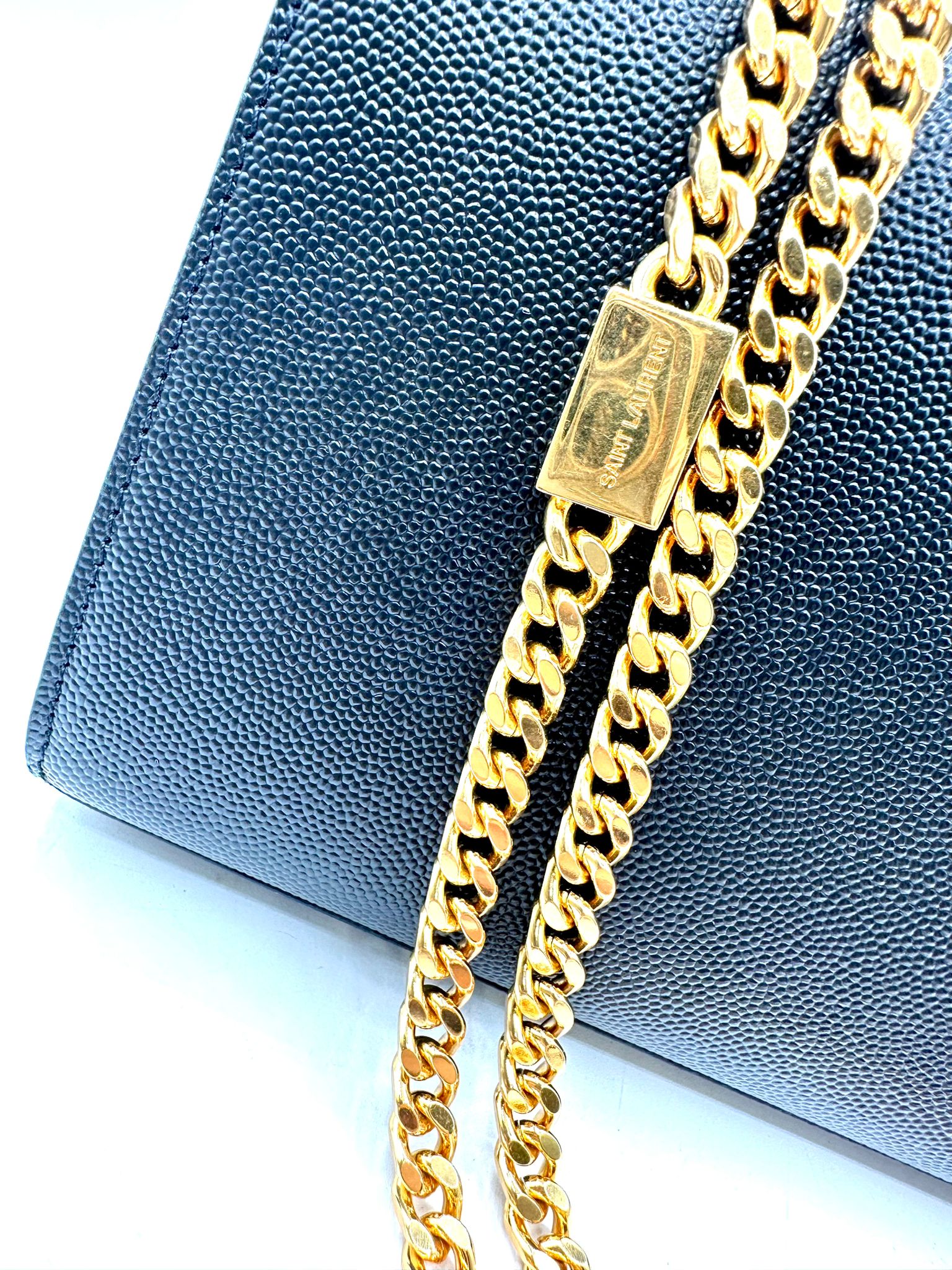 RESERVADO Saint Laurent Kate