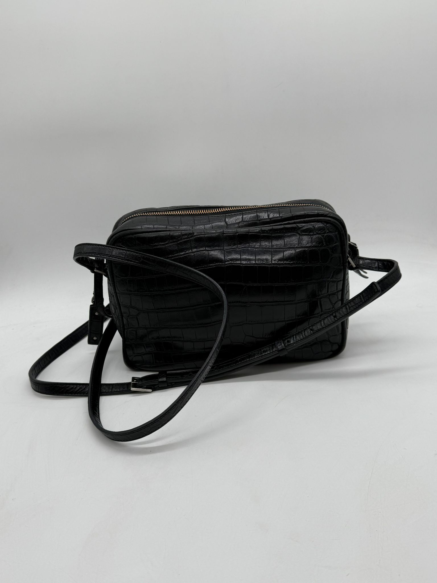 Saint Laurent Lou