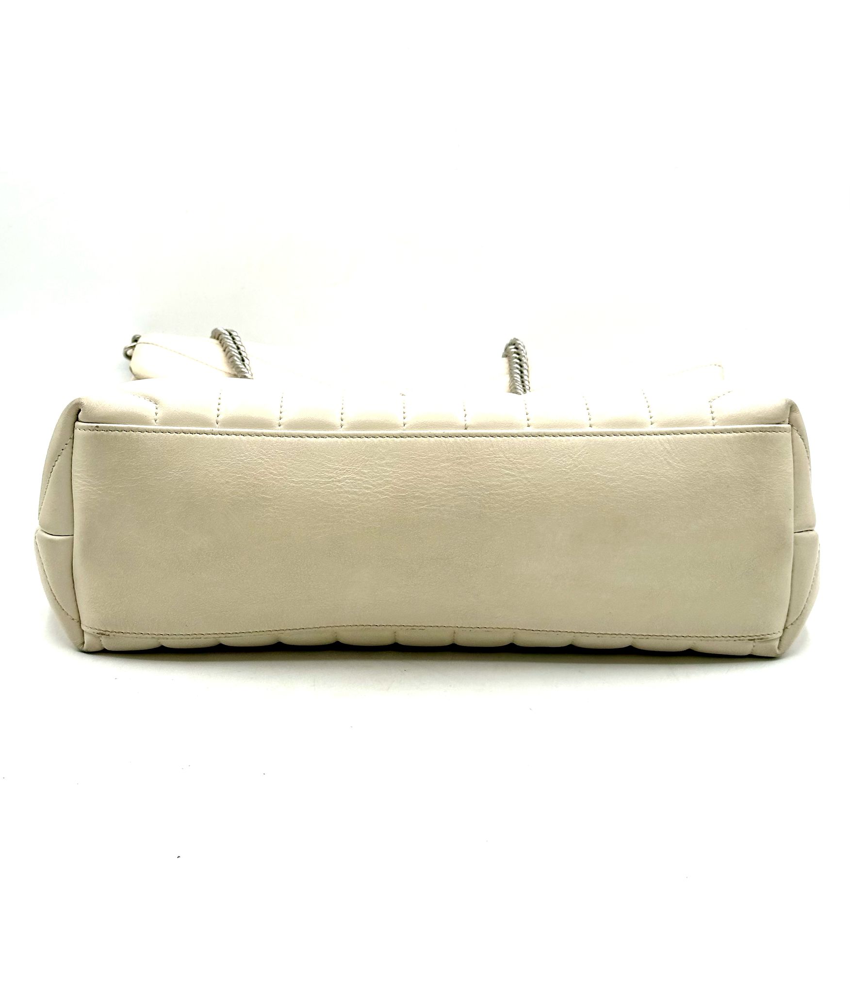 RESERVADO Saint Laurent Loulou