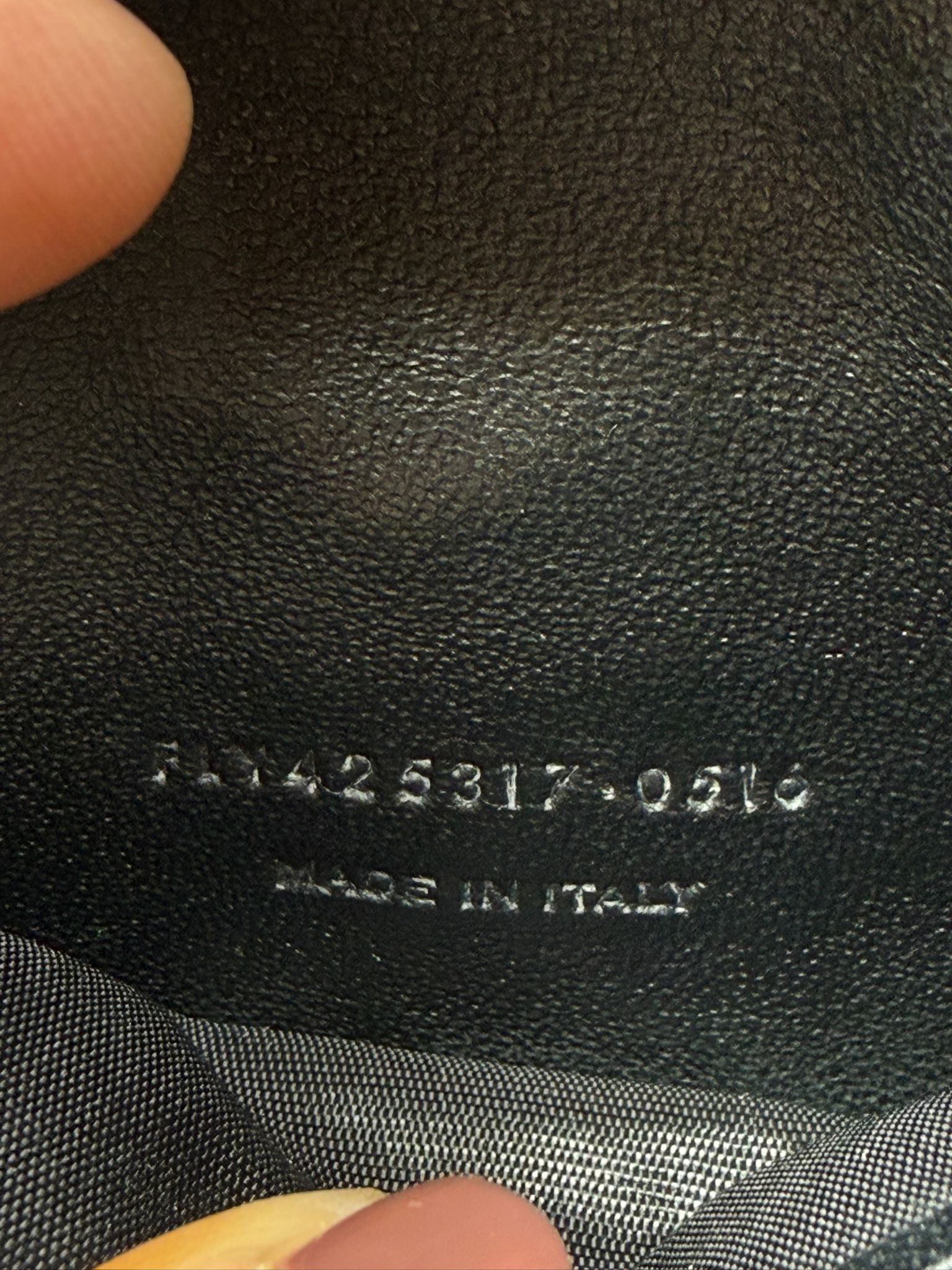 Saint Laurent modelo BB