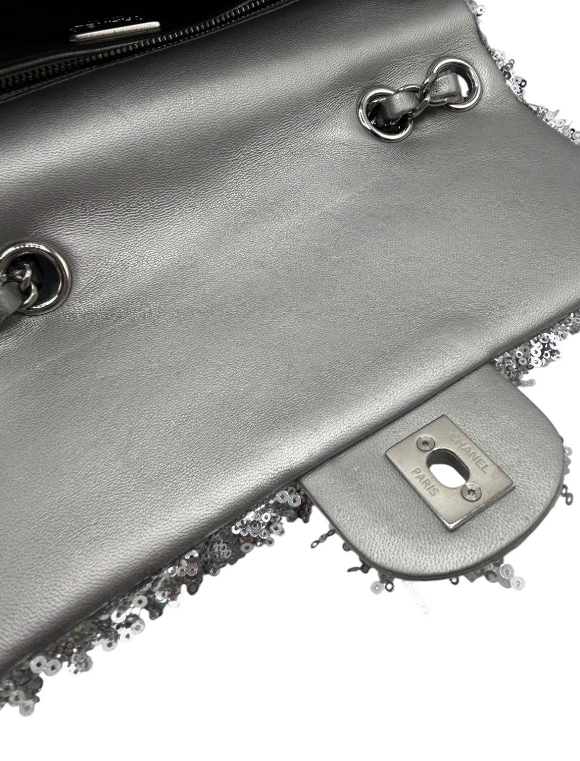 Sequin Classic Flap