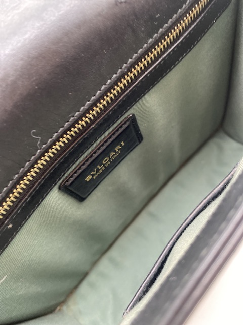 Serpenti Bvlgari negro
