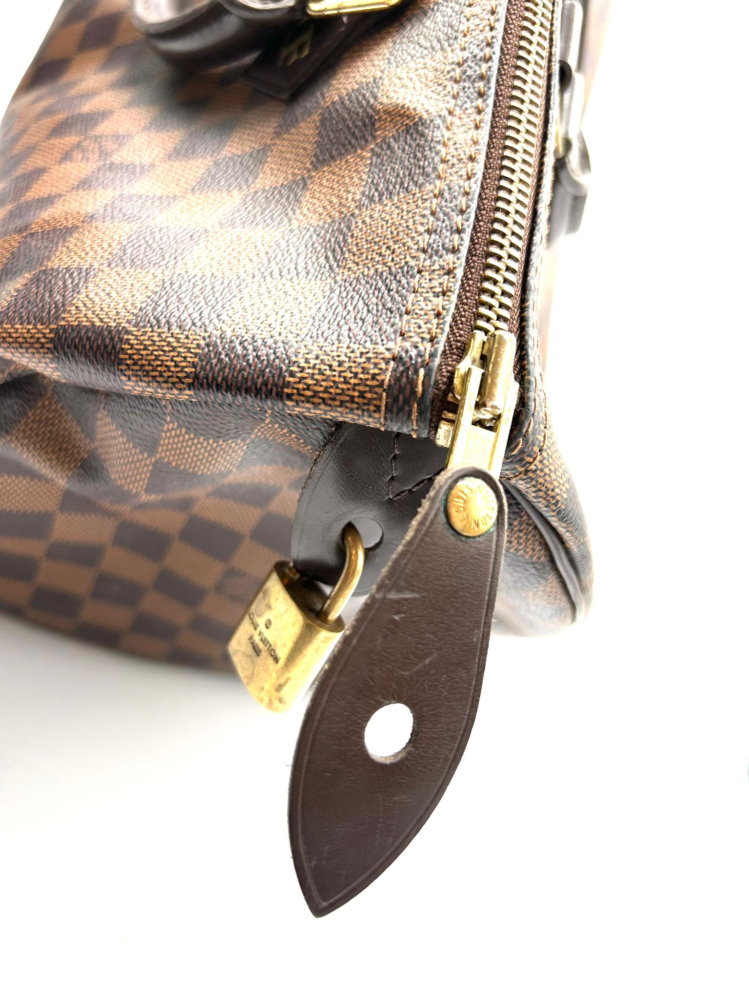 Speedy Damier