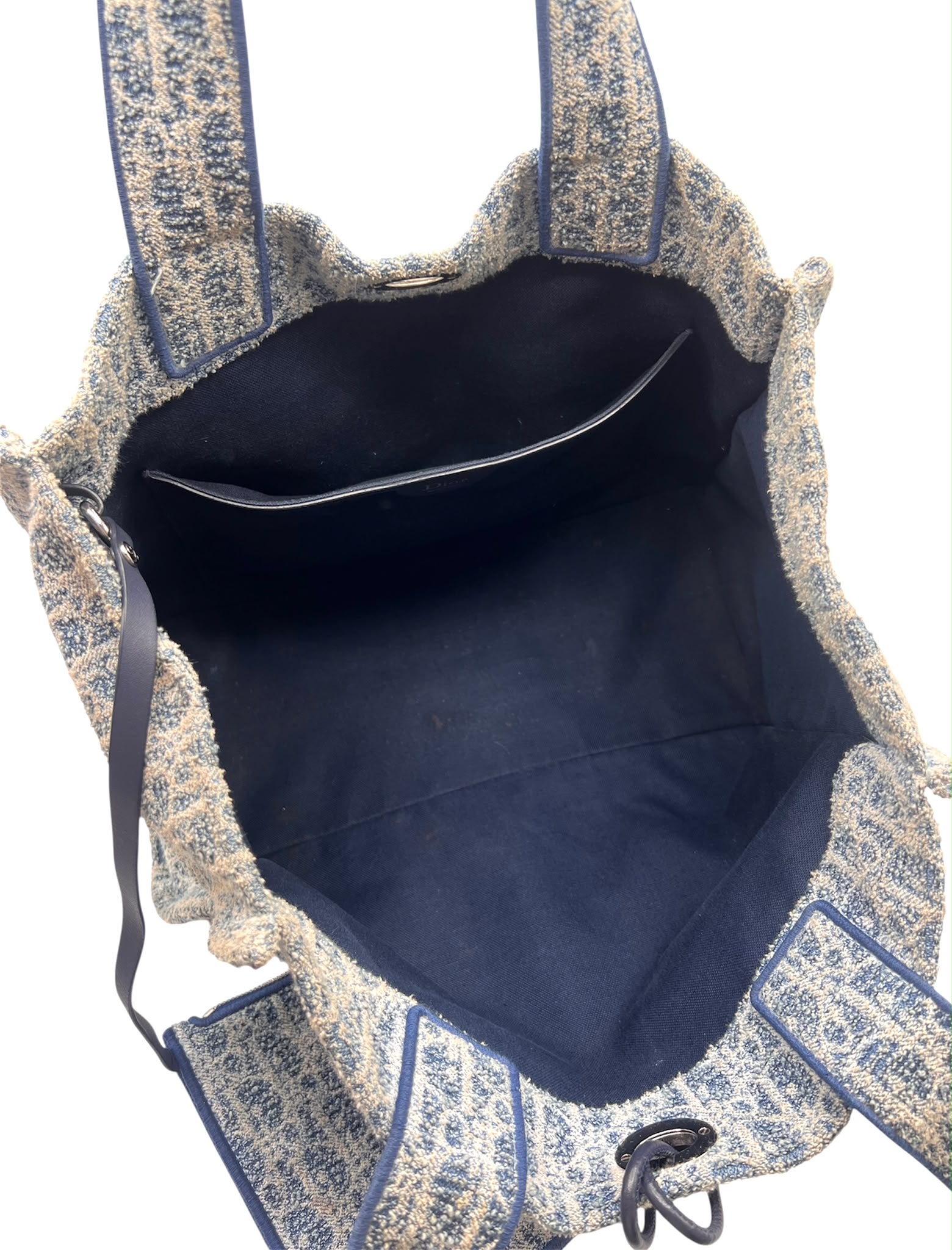 Spongy Book Tote Dioriviera