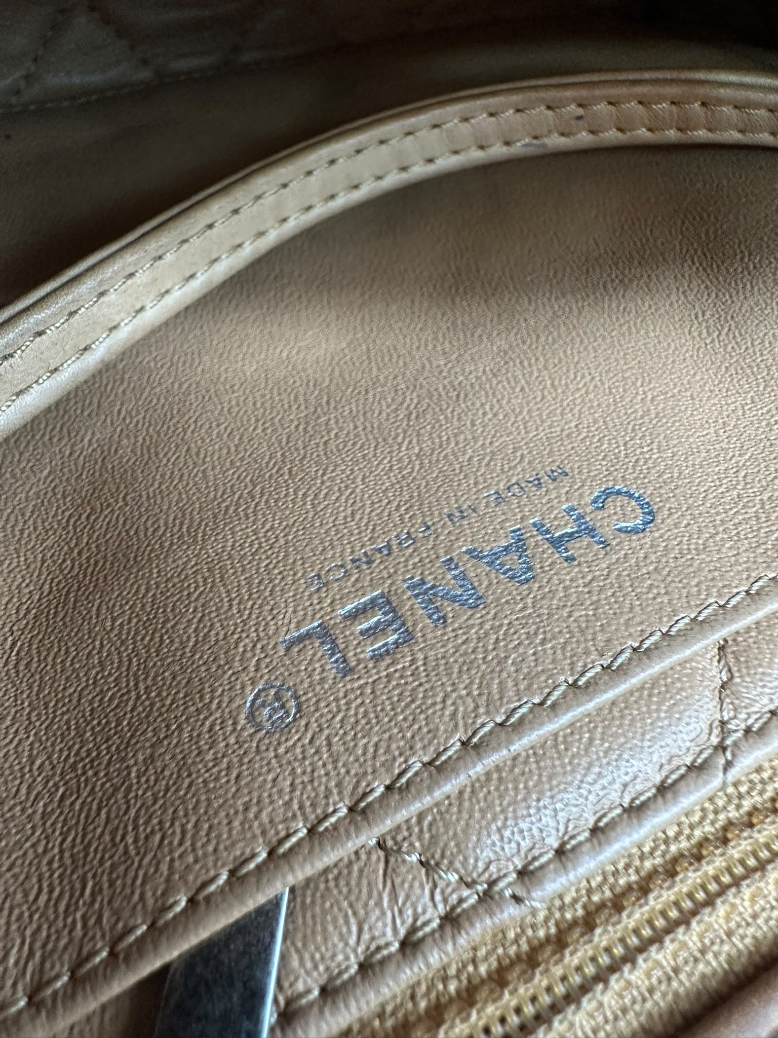Top Handle Flap