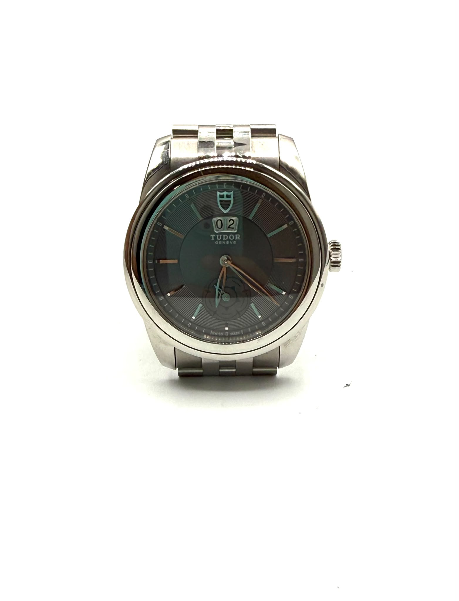 Tudor Glamour Double Date