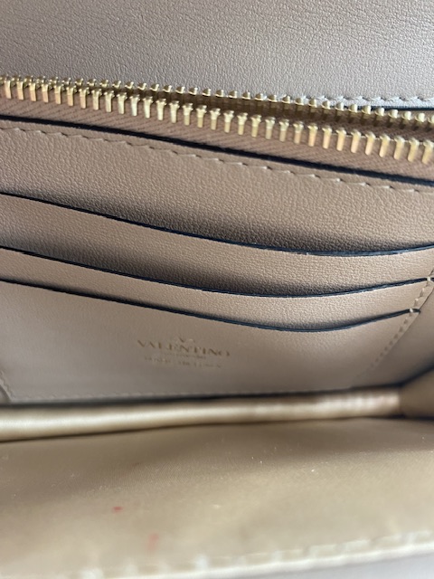 Valentino Rockstud WOC