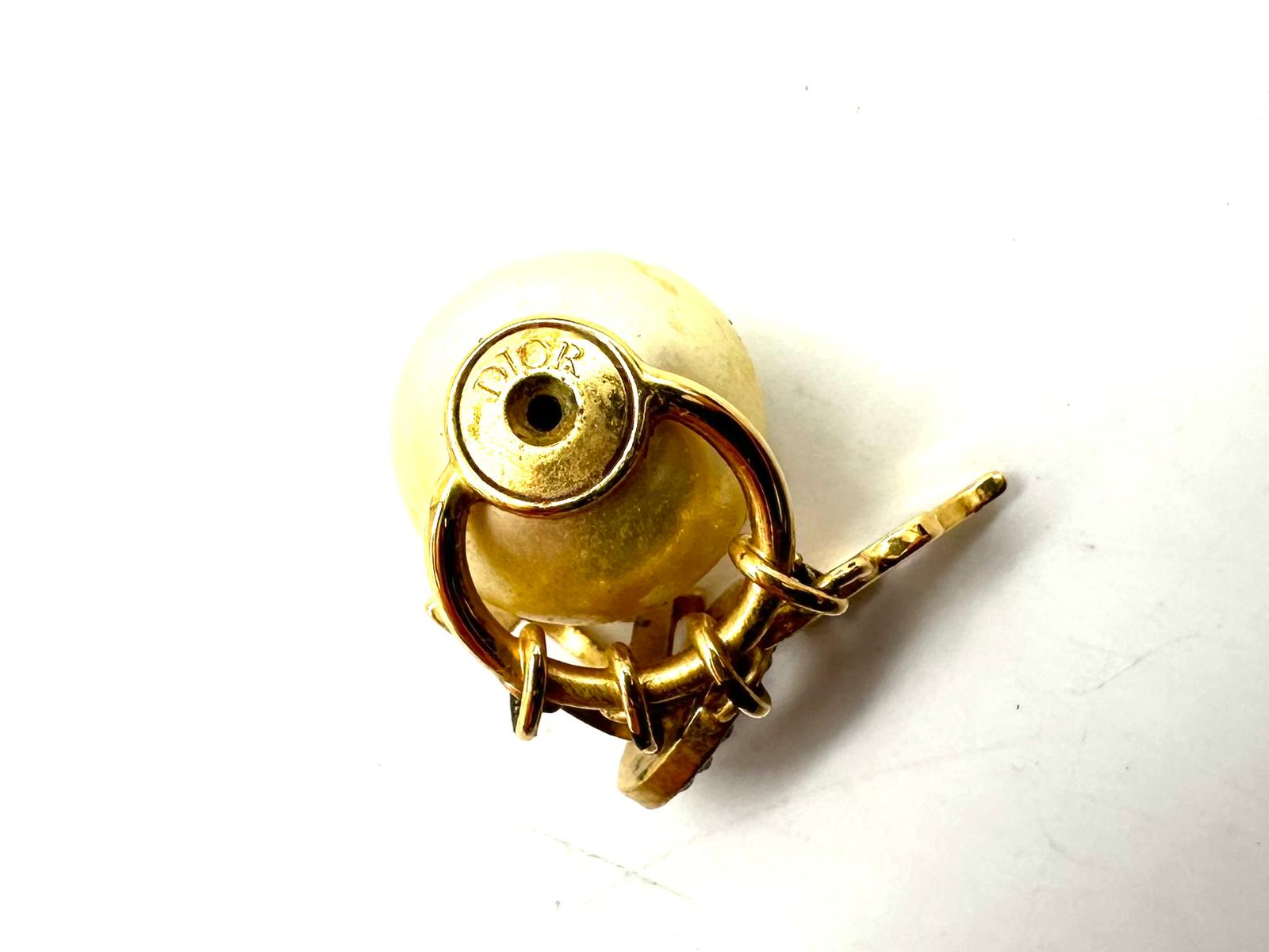 Vintage Christian Dior clip-on |