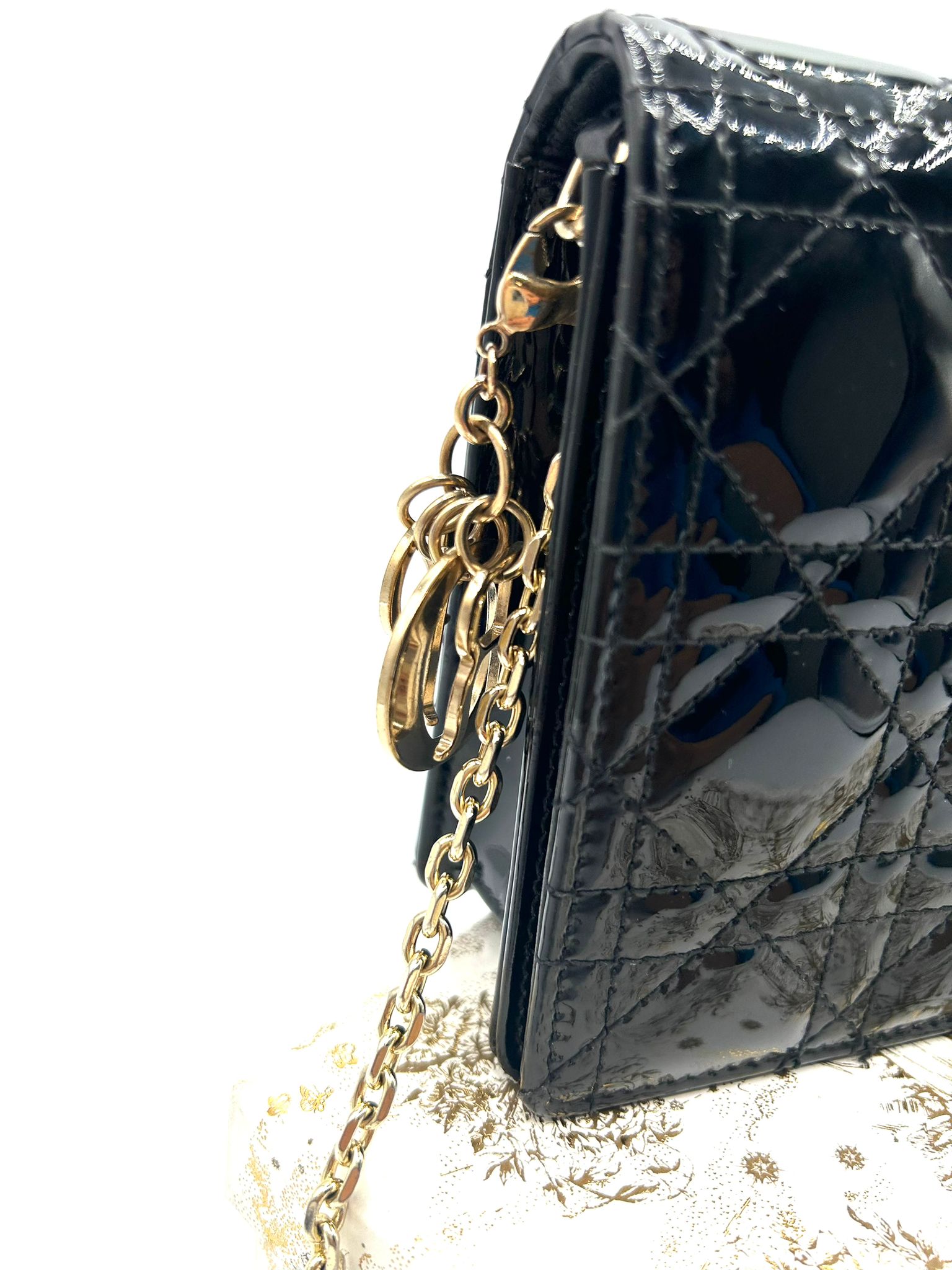 wallet on chain Dior