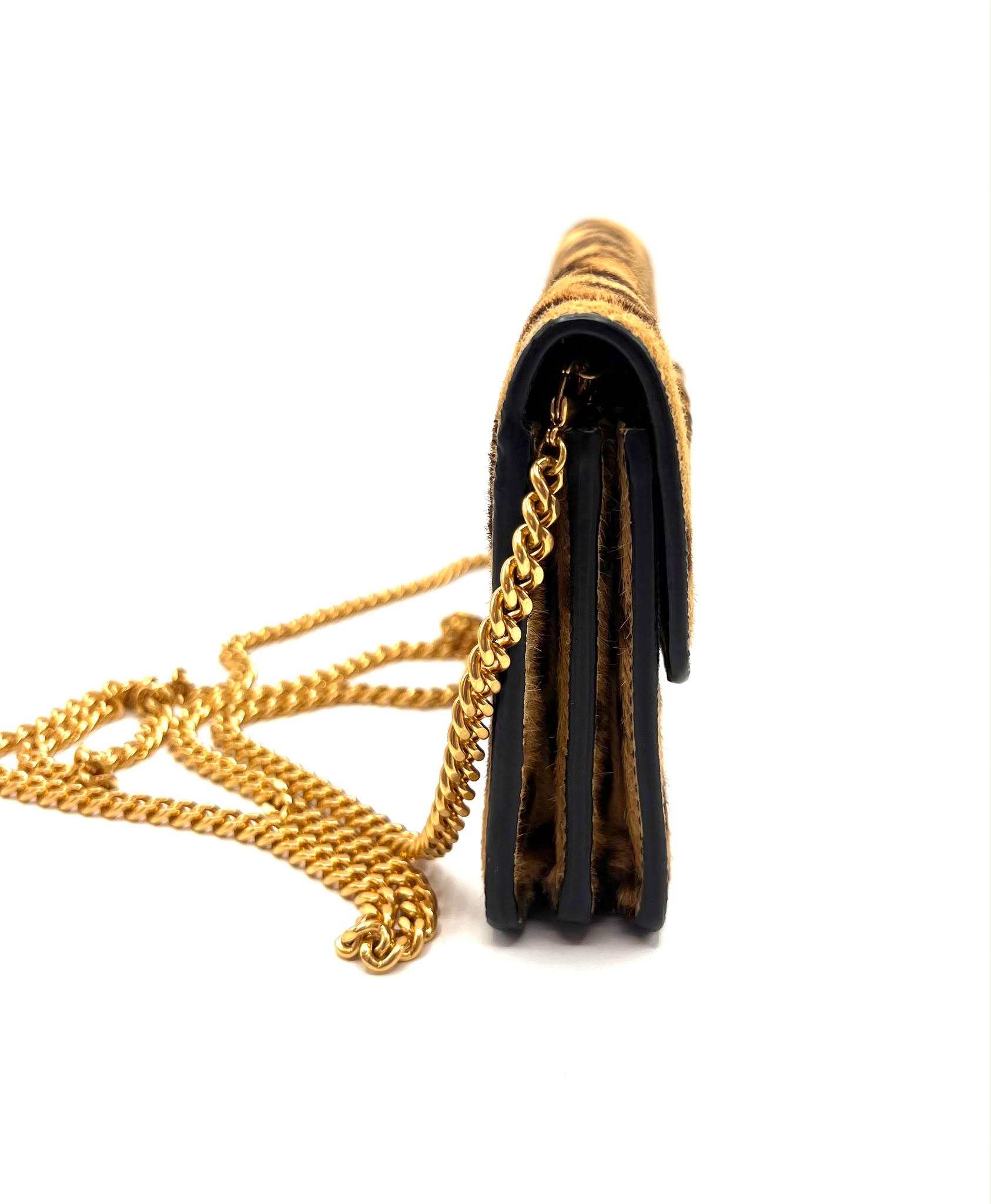 Wallet on Chain Valentino Garavani