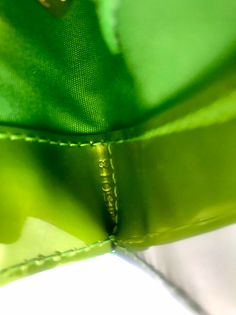 Wilshire Louis Vuitton verde