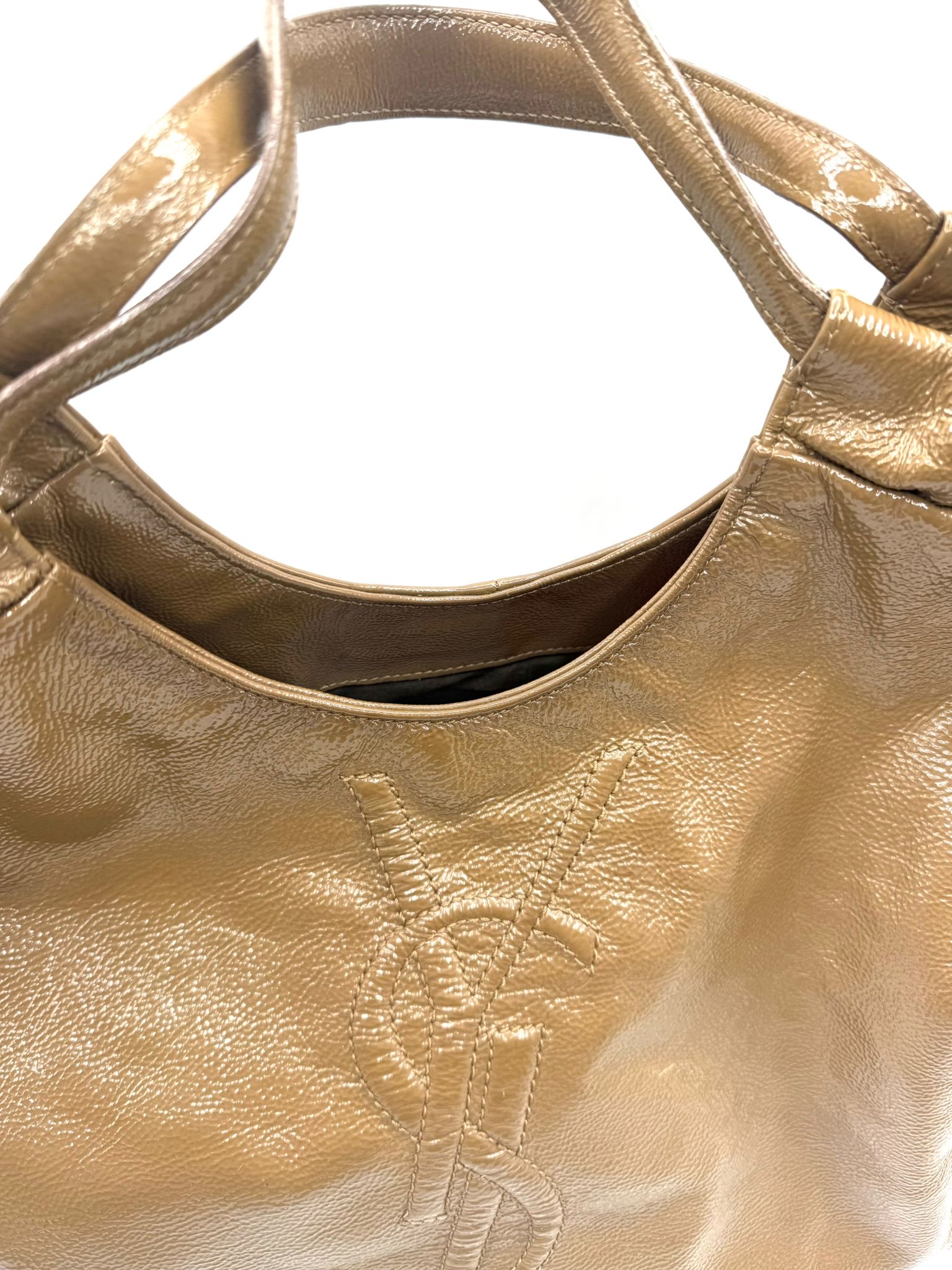 Yves Saint Laurent – Bolso vintage en charol