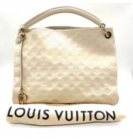 Bolso Louis Vuitton Artsy MM monogram