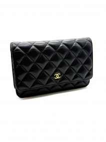 Venduti |  | chanel wallet on chain