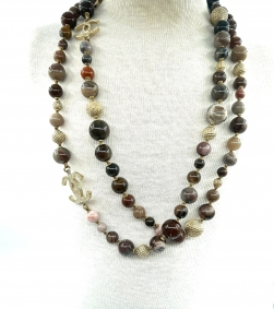 collar chanel perla colores | Chanel