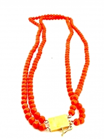 Gioielli e orologi |  | Collana doppia in corallo naturale con chiusura in oro