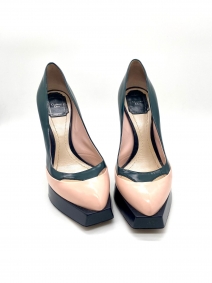 Luxury footwear |  |