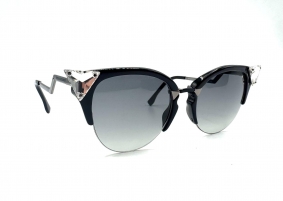 Accessories |  | Fendi cat-eye sunglasses