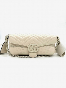 Borse di marca |  | Gucci GG Marmont Small Shoulder Bag Chevron | Borse Gucci di seconda mano