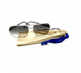 Occhiali da sole |  |