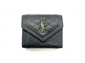 Complementos |  |