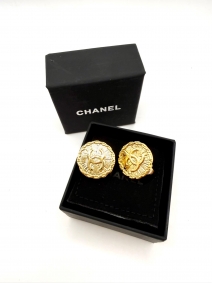 Jewelry and watches |  | Chanel button-style earrings