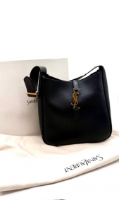 Borse di marca |  | Saint Laurent Le 5 a 7
