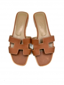 Calzado de lujo |  | sandalias planas Hermès modelo Oran