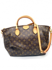 Turenne GM Louis Vuitton con iniciales MMS