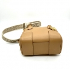 Amazona 16 Loewe