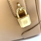 Amazona 16 Loewe
