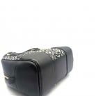 Amazona 16 Square
