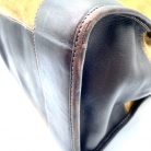 Vintage suede amazona