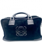 Amazona Loewe ante negro