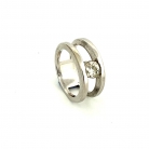 Anello con diamante