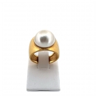 anillo de oro amarillo