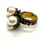 Gucci ring