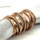 anello in oro rosa con 129 diamanti