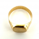 Anello chevalier classico in oro