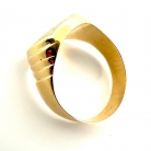 Anello chevalier classico in oro
