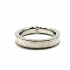 Anello solitaro