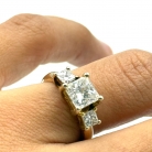 anillo trilogy oro y diamantes