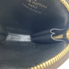 Bandolera Louis Vuitton con monedero incorporado