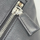 borsa a tracolla obliqua in pelle nera prada