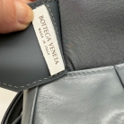 Belt Bag Bottega Veneta en piel de becerro gris
