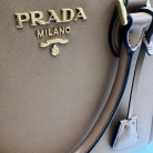 Bolso a mano Prada